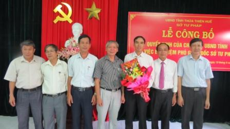 Công bố quyết định bổ nhiệm chức vụ Phó Giám đốc Sở Tư pháp tỉnh Thừa Thiên Huế